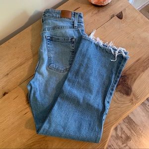 BDG kick-flare high-rise crop